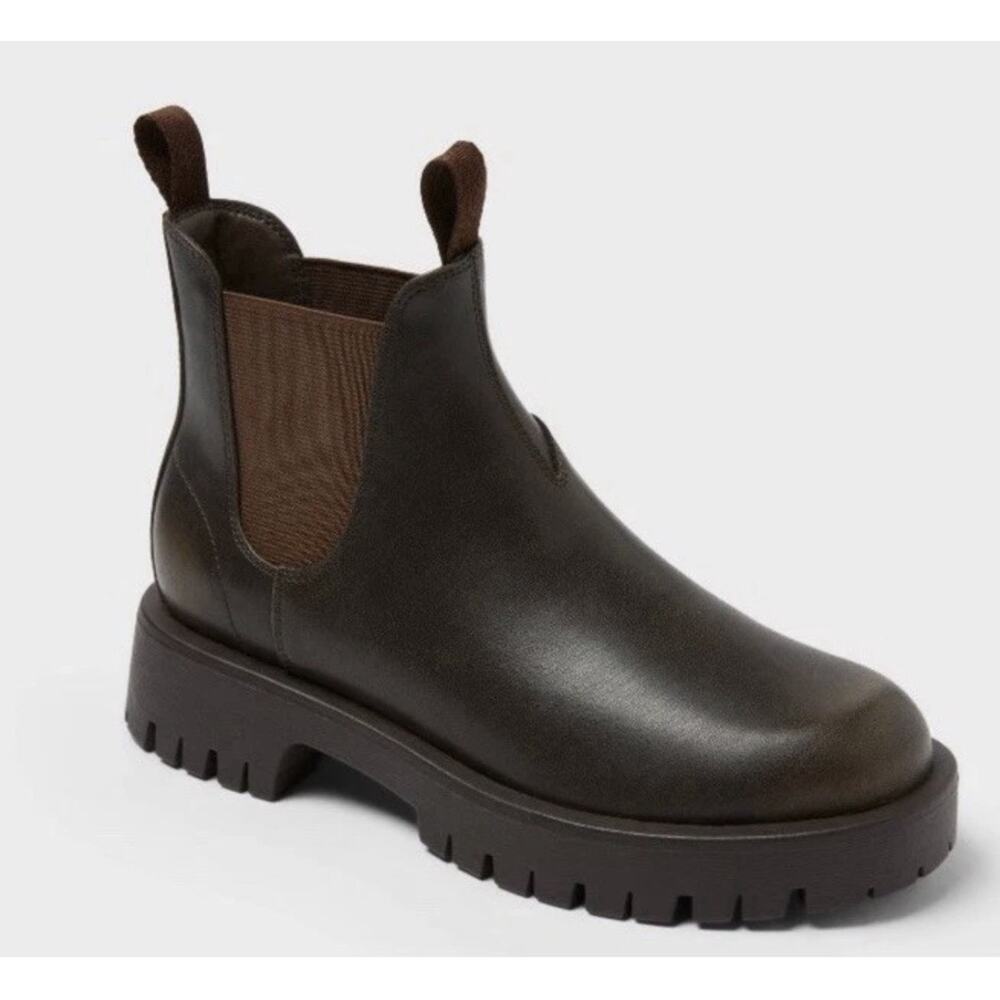 New Women’s Zora Ankle Chelsea Brown Boot Size Woman Size 11 New No Box